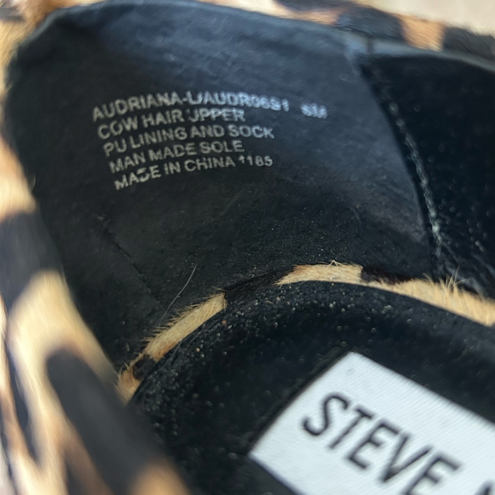 Steve Madden Audriana Cow Printed Hair Ballet Flats size 6M NWOT - Picture 7 of 8